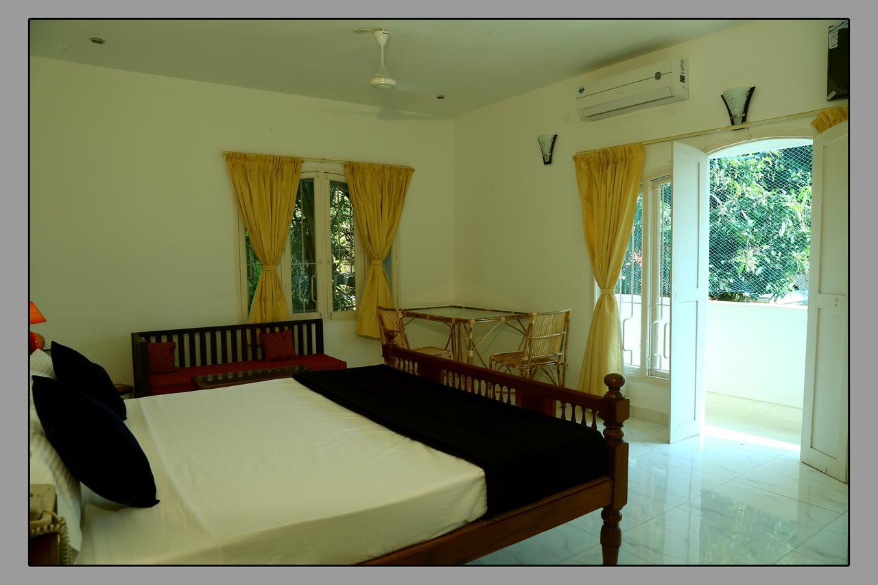 Le Capucin Hotel Pondicherry Ngoại thất bức ảnh